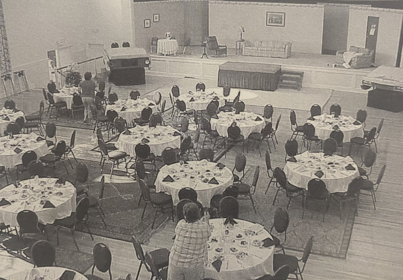 History-Dinner-Theater-Dearly-Departed-2002-res